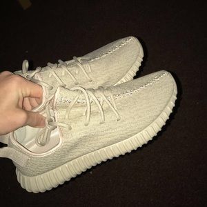 Oxford tan yeezys